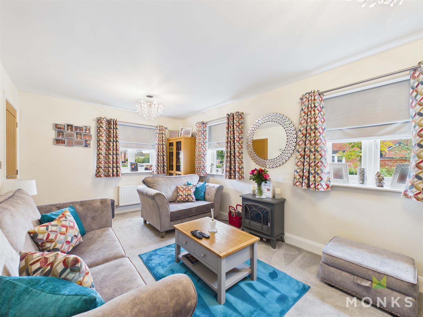 15 Wessex Close, Shrewsbury, SY4 4RZ For Sale